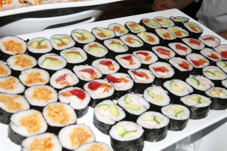 Sushi Night at Wok Wok 